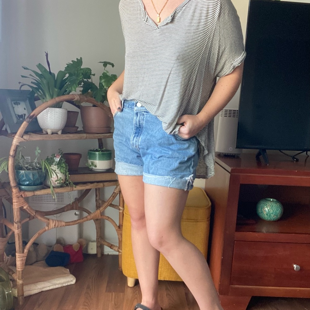 American Eagle stripped t shirt